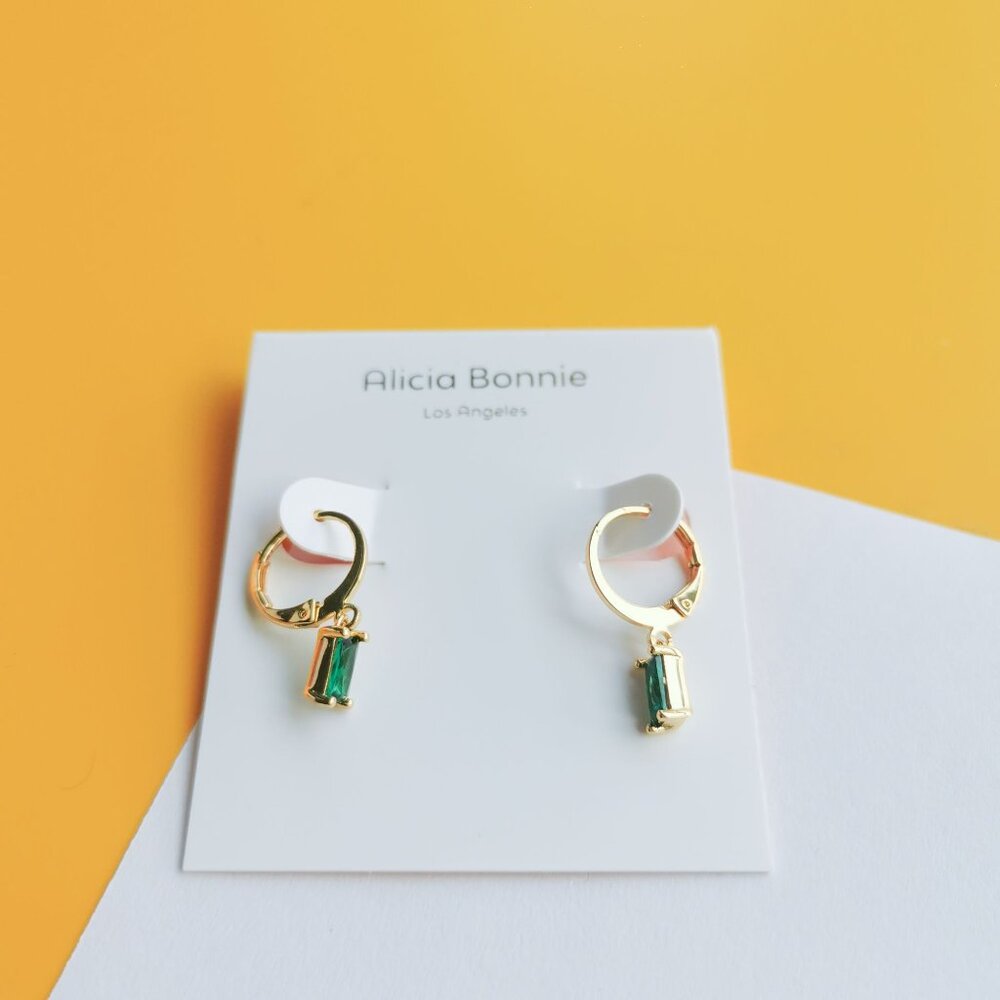 Twinkling Treasure Gold Green Crystal earrings by Alicia Bonnie